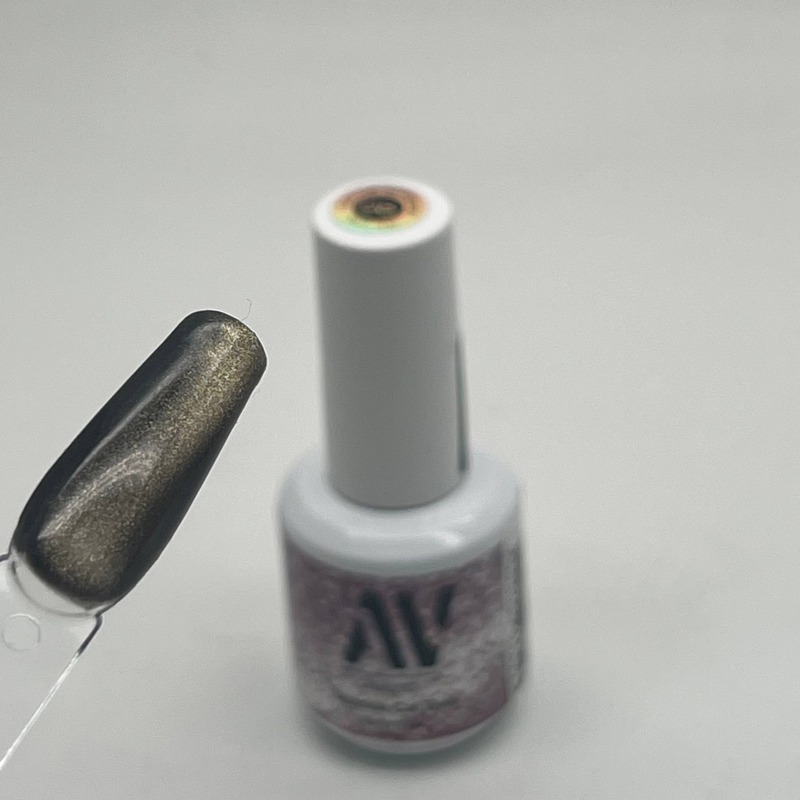 Avanti Sparkle cat eye 9