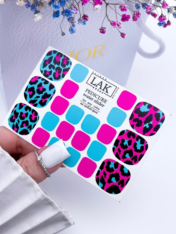 Слайдер-дизайн для педикюра #P003